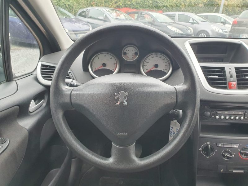 PEUGEOT 207 1.4 HDI 70CV *TRENDY* GARANTIE REVISE 