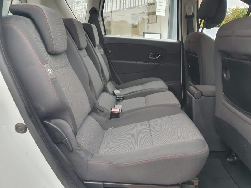 RENAULT SCÉNIC III 1.6 DCI 130CV *ENERGY ECO2 EXPRESSION* GARANTIE REVISE 