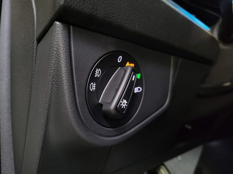 VOLKSWAGEN POLO 1.0 TSI 95CH R-LINE TOIT OUVRANT 