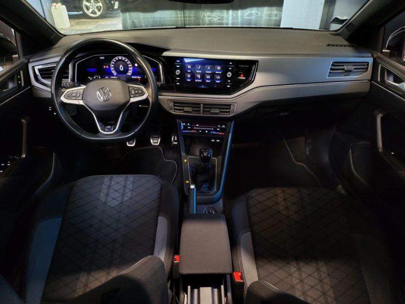 VOLKSWAGEN POLO R LINE 1.0 TSI 95ch / TOIT OUVRANT + APPLE CARPLAY + CAMERA /