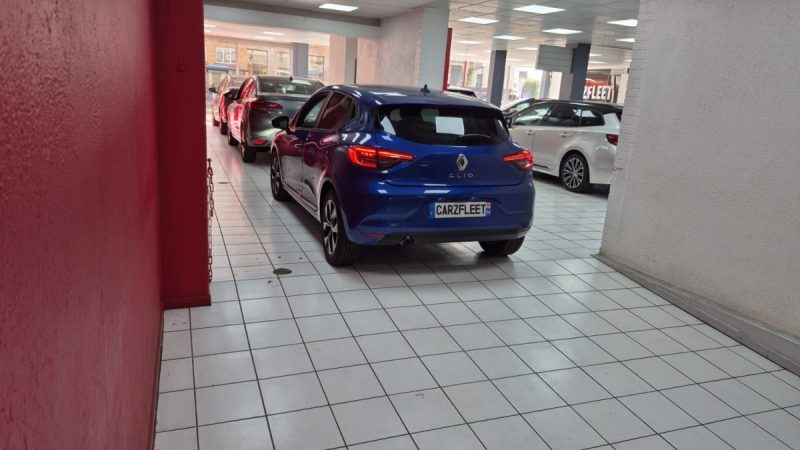 RENAULT CLIO 1.0 TCe 90ch EVOLUTION/1 ERE MAIN/EXPORT 12990 HT