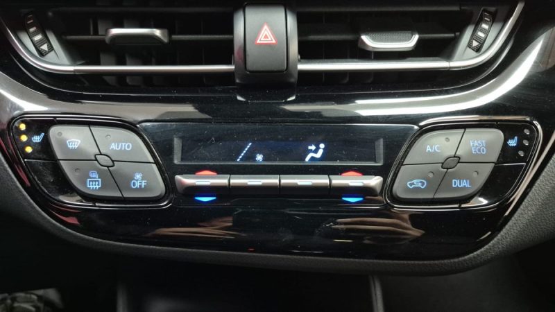 TOYOTA C-HR SUV 122CV DYNAMIC BUSINESS/1 ERE MAIN/TVA RECUP 2022