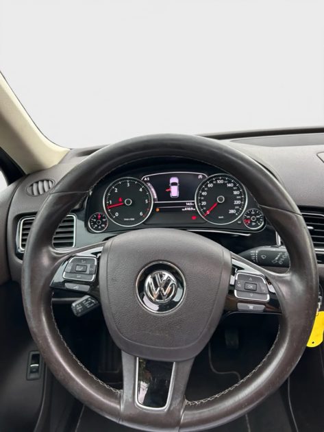 VOLKSWAGEN TOUAREG 3.0 V6 TDI 240CH CARAT EDITION TIPTRONIC 