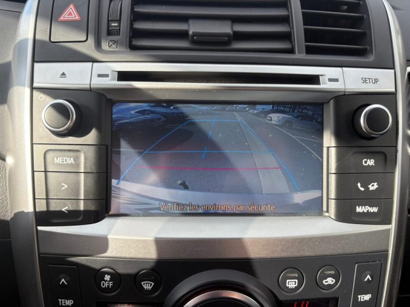 TOYOTA VERSO 112 D-4D  DYNAMIC 🚗 Kit Distribution - Embrayage ✅ - 4 pneus neufs - Révision faites ✅