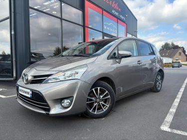 TOYOTA VERSO 112 D-4D  DYNAMIC 🚗 Kit Distribution - Embrayage ✅ - 4 pneus neufs - Révision faites ✅