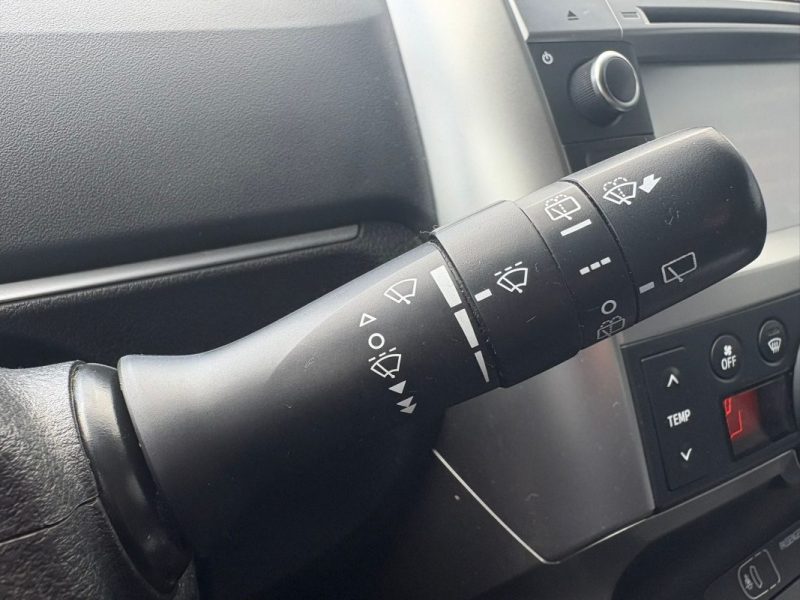 TOYOTA VERSO 112 D-4D  DYNAMIC 🚗 Kit Distribution - Embrayage ✅ - 4 pneus neufs - Révision faites ✅