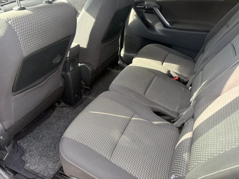 TOYOTA VERSO 112 D-4D  DYNAMIC 🚗 Kit Distribution - Embrayage ✅ - 4 pneus neufs - Révision faites ✅