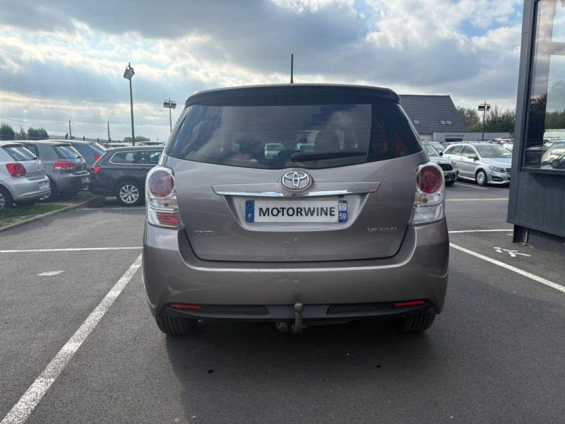 TOYOTA VERSO 112 D-4D  DYNAMIC 🚗 Kit Distribution - Embrayage ✅ - 4 pneus neufs - Révision faites ✅