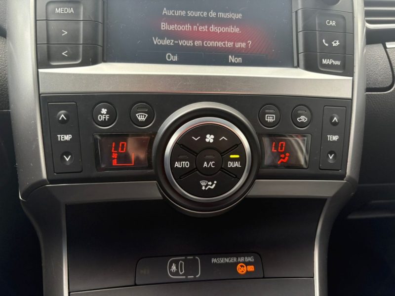 TOYOTA VERSO 112 D-4D  DYNAMIC 🚗 Kit Distribution - Embrayage ✅ - 4 pneus neufs - Révision faites ✅