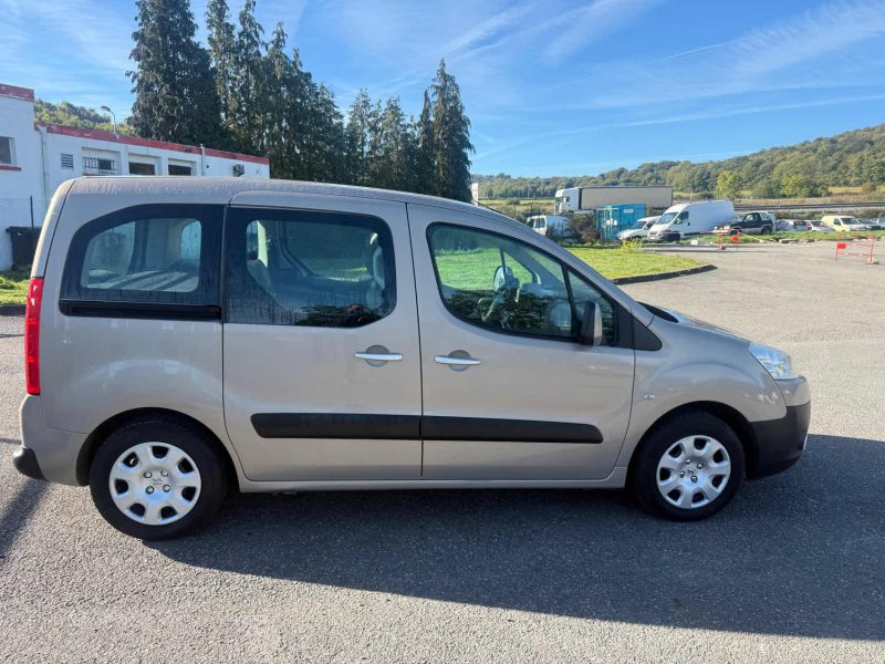 PEUGEOT PARTNER TEPEE 1.6 HDI 90CV LOISIRS DÉPÔT-VENTE
