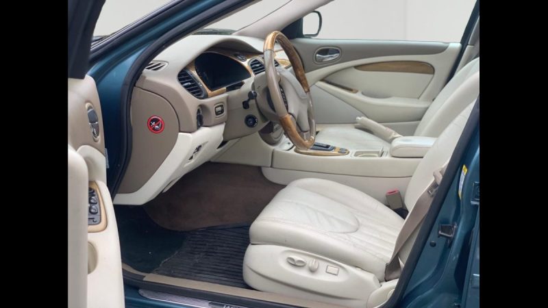 JAGUAR S-Type Executive 3.0 L V6 238 ch, Toit ouvrant