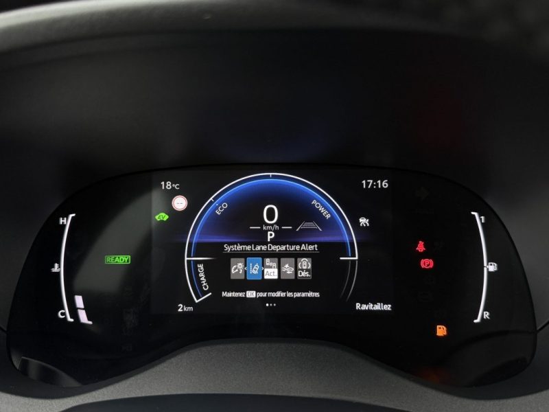 TOYOTA YARIS CROSS HYBRIDE 130H 2WD DESIGN 