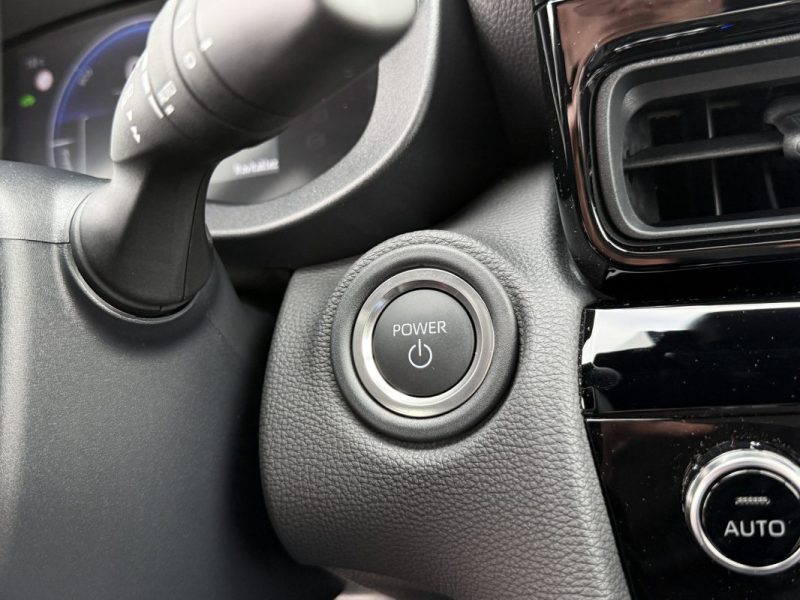 TOYOTA YARIS CROSS HYBRIDE 130H 2WD DESIGN 