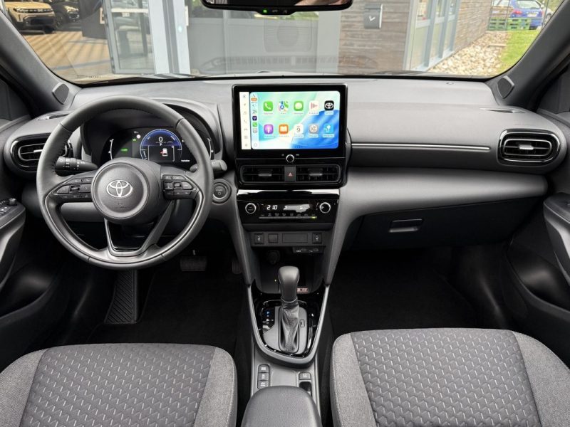 TOYOTA YARIS CROSS HYBRIDE 130H 2WD DESIGN 