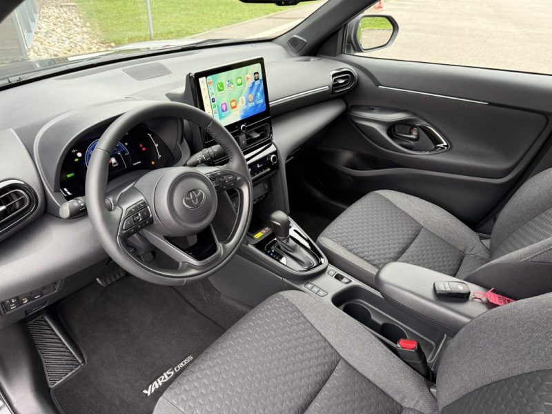 TOYOTA YARIS CROSS HYBRIDE 130H 2WD DESIGN 