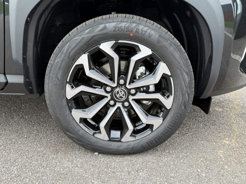 TOYOTA YARIS CROSS HYBRIDE 130H 2WD DESIGN 