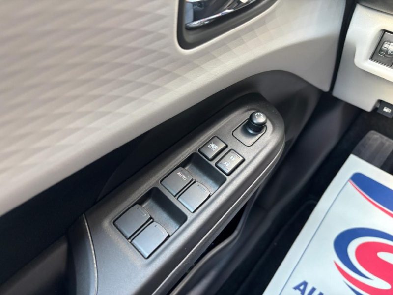 SUZUKI SWIFT VVT HYBRID 1.2 HYBRID 83CV PRIVILEGE AUTO 2025