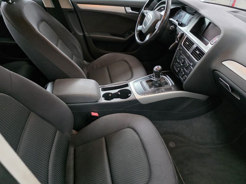 AUDI A4 2.0 TDI - 16V TURBO 143CH ANNEE 2011 178000KM