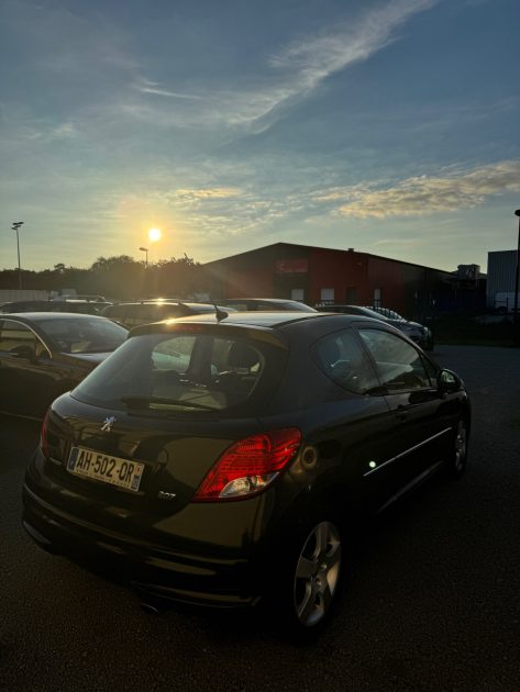 PEUGEOT 207 1.6 HDI 90CH 3 PORTES 2009