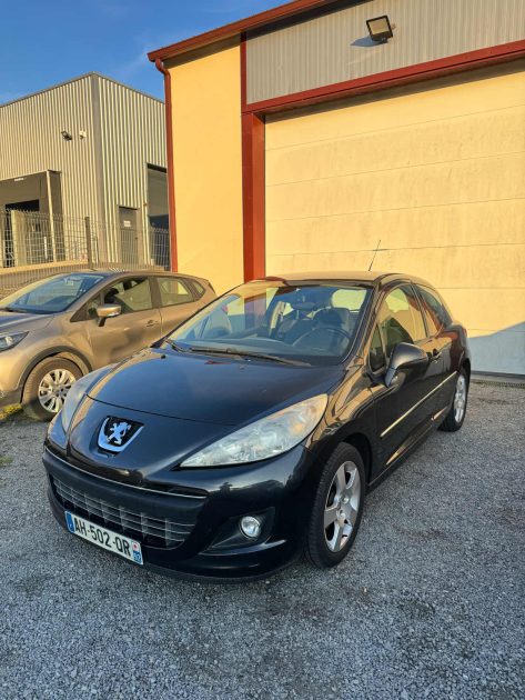 PEUGEOT 207 1.6 HDI 90CH 3 PORTES 2009