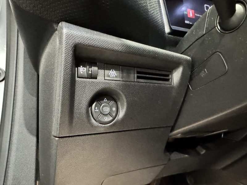 CITROEN C4 BLUEHDI 130CH SHINE PACK EAT8 - SUIVI COMPLET 