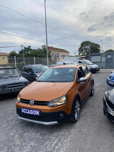 VOLKSWAGEN POLO 1.2 TSI 90CH BLUEMOTION TECHNOLOGY CONFORTLINE CROSS 5P 2017