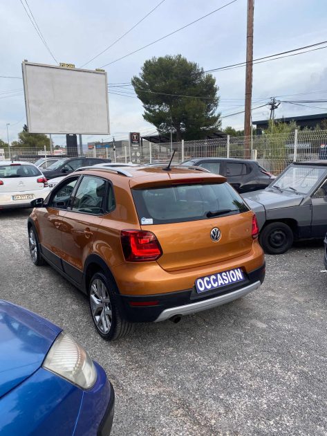 VOLKSWAGEN POLO 1.2 TSI 90CH BLUEMOTION TECHNOLOGY CONFORTLINE CROSS 5P 2017