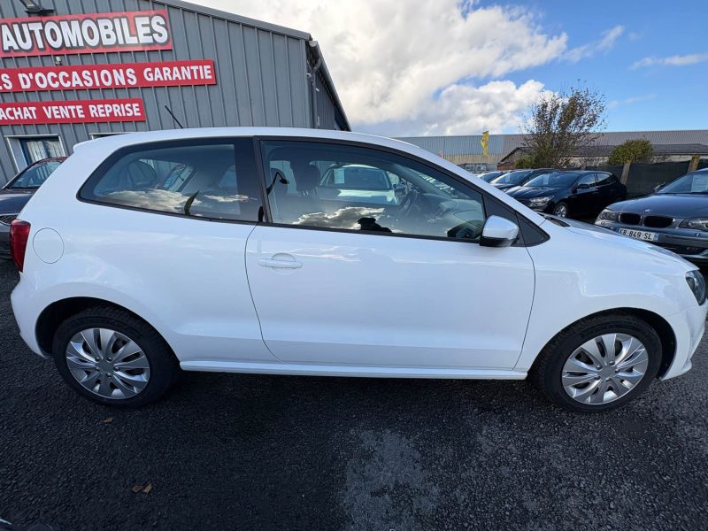 VOLKSWAGEN POLO 1.4 TDI 75CH TRENDLINE 2015