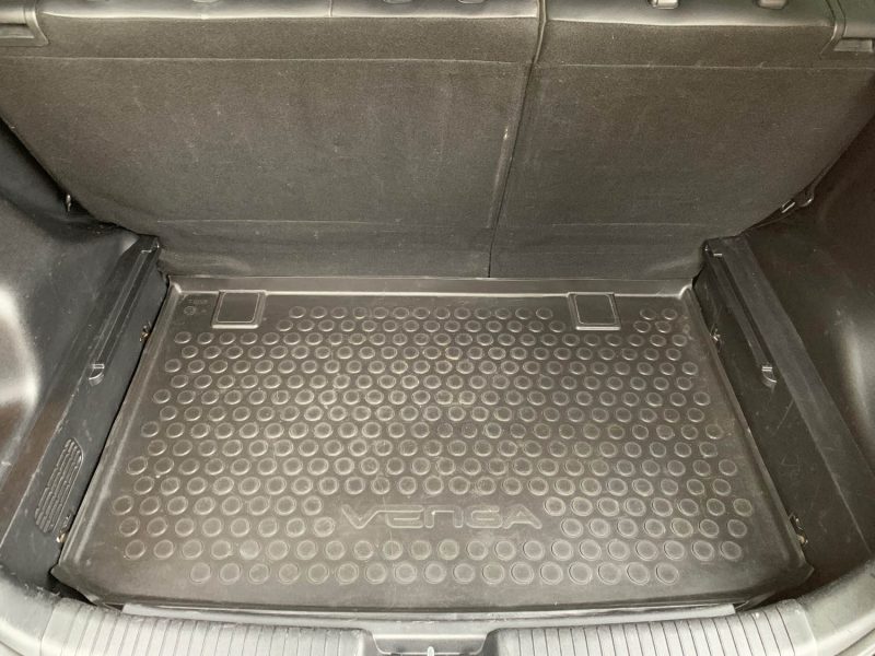 KIA VENGA 1.6 CRDI PREMIUM 2010 1.6 CRDI PREMIUM