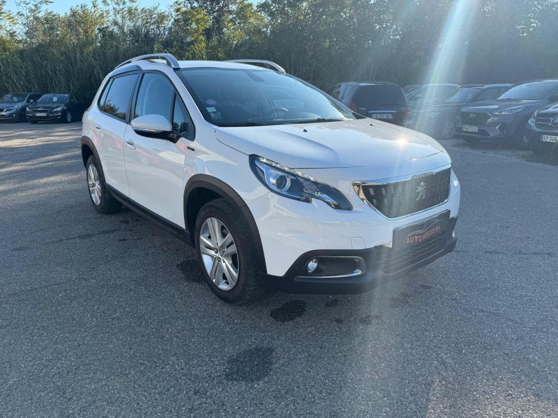PEUGEOT 2008 1.2 Turbo 110ch E6.c Signature S&S 5cv 74MKM