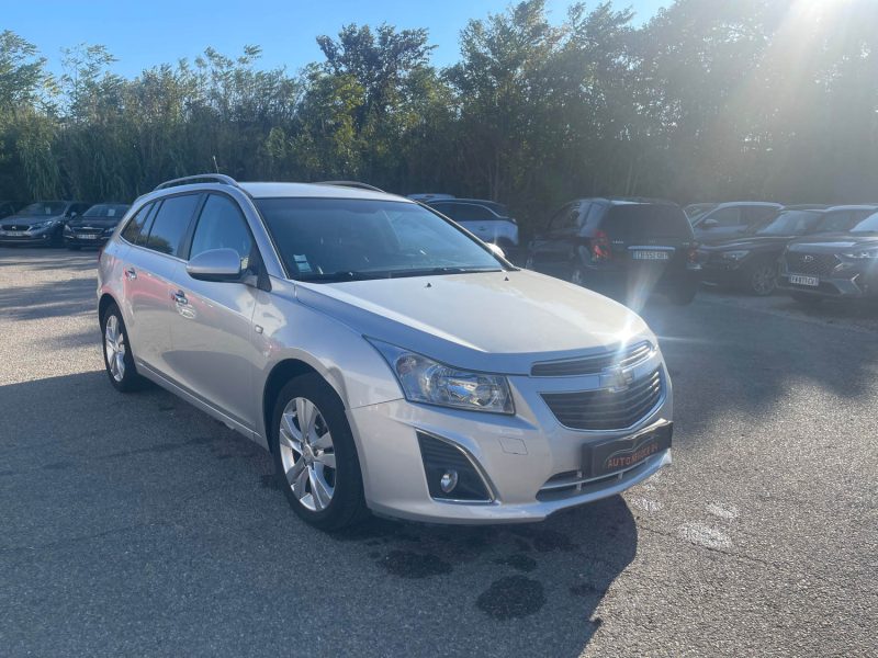 CHEVROLET CRUZE SW 1.7 VCDI 131CH LTZ S&S 159MKM