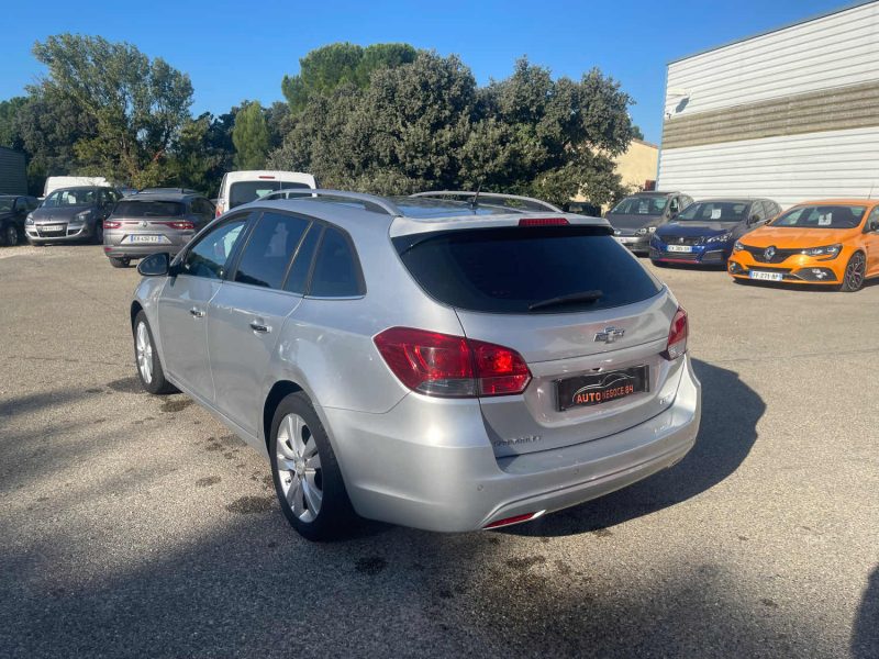 CHEVROLET CRUZE SW 1.7 VCDI 131CH LTZ S&S 159MKM