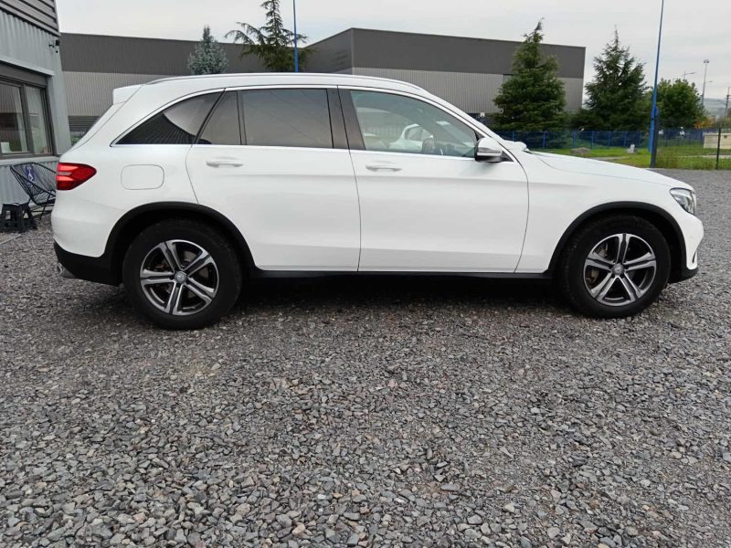 MERCEDES Classe  GLC 220 D Business Executive 4MATIC  9G-TRONIC  SUIVI COMPLET MERCEDES