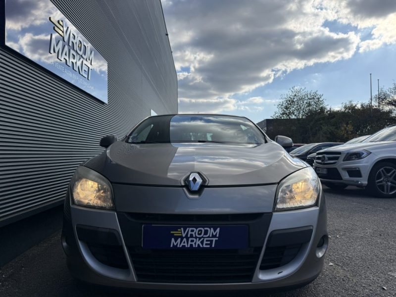 RENAULT MEGANE COUPÉ 1.4 TCE 131CV PRIVILÈGE 