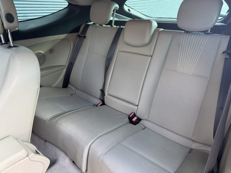 RENAULT MEGANE COUPÉ 1.4 TCE 131CV PRIVILÈGE 