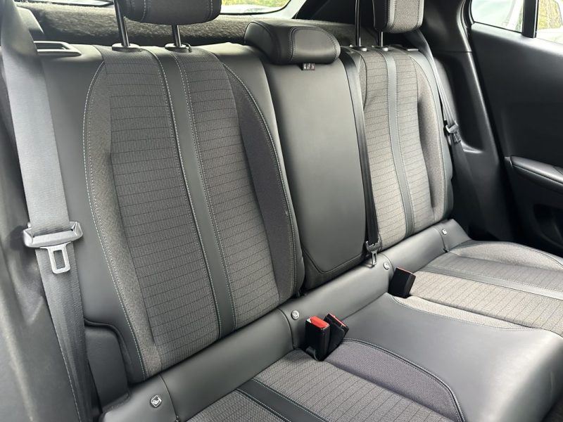 PEUGEOT 2008 1.5 BLUEHDI 110CH STYLE CAMERA DE RECUL / APPLE CARPLAY  