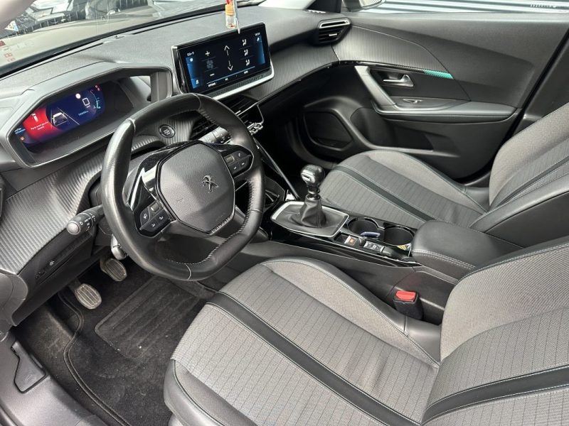 PEUGEOT 2008 1.5 BLUEHDI 110CH STYLE CAMERA DE RECUL / APPLE CARPLAY  