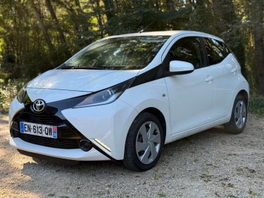 TOYOTA AYGO 1.0 VVT-I 69CH X-PLAY 5P