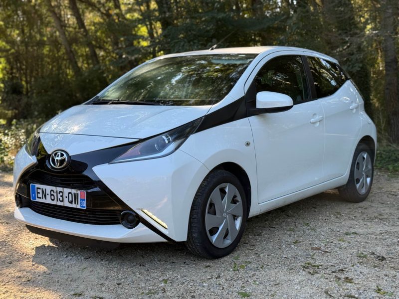 TOYOTA AYGO 1.0 VVT-I 69CH X-PLAY 5P