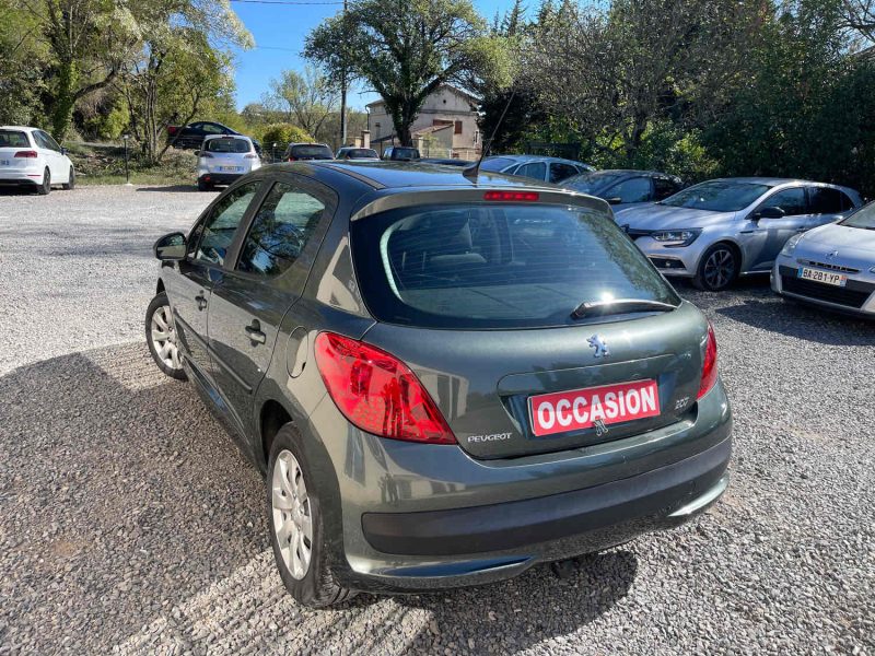 PEUGEOT 207 1.4 HDI 70CV 107000KM 2009