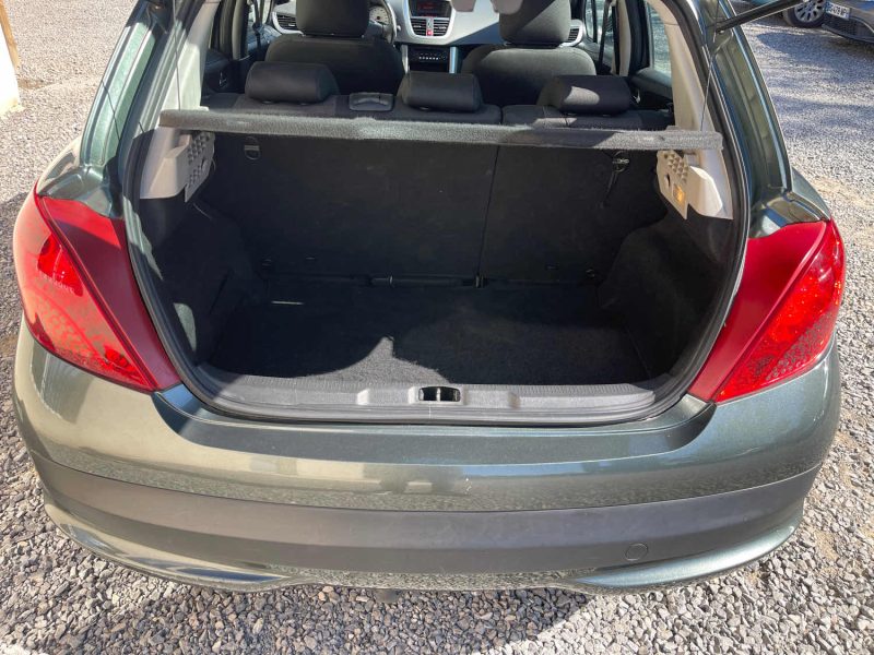 PEUGEOT 207 1.4 HDI 70CV 107000KM 2009