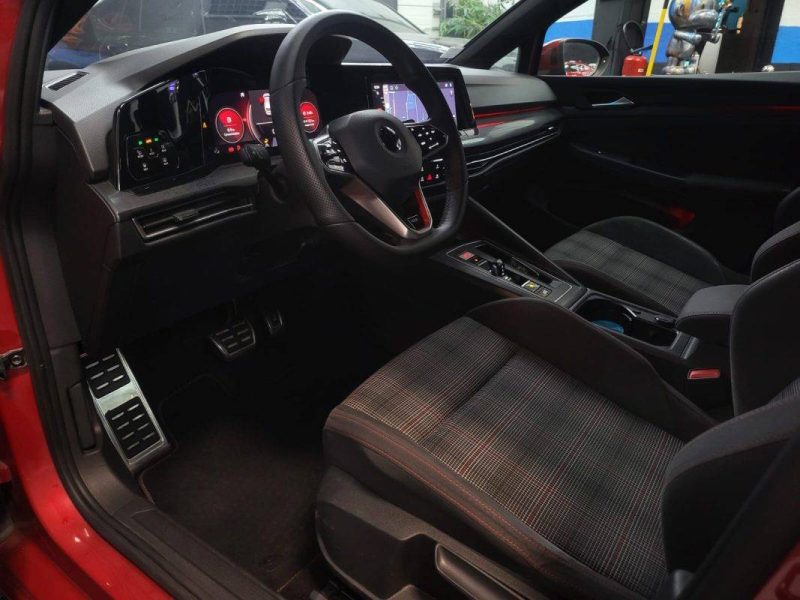 VOLKSWAGEN GOLF VIII 2.0 TSI GTI PERFORMANCE DSG7 245 ch