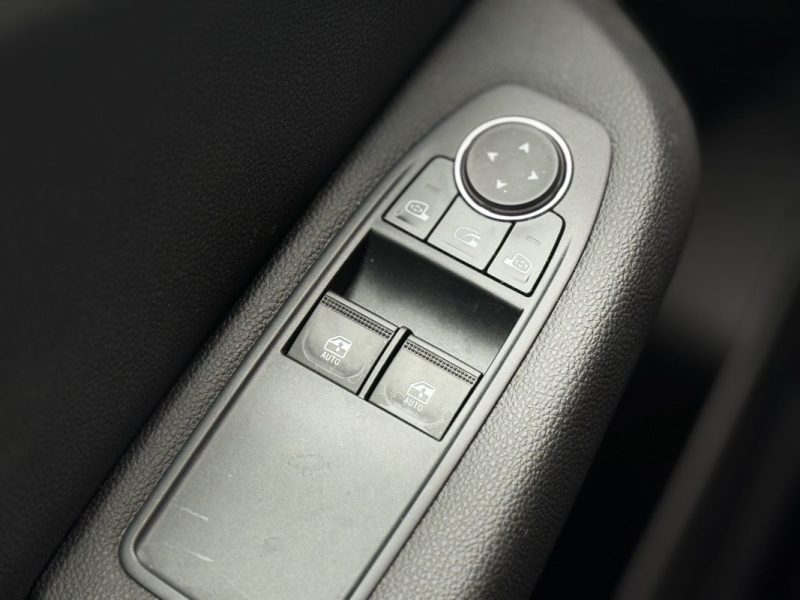 RENAULT CLIO 1.0 TCE 100CH INTENS SUIVI COMPLET RENAULT