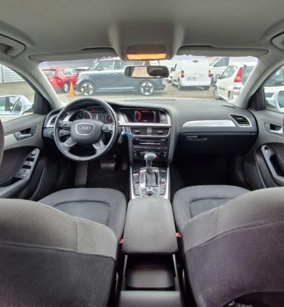 AUDI A4 AVANT 2.0 TDI 177CH DPF AMBIENTE QUATTRO S TRONIC 7 2013