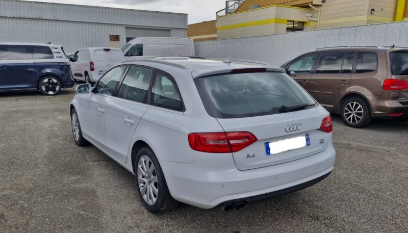 AUDI A4 AVANT 2.0 TDI 177CH DPF AMBIENTE QUATTRO S TRONIC 7 2013