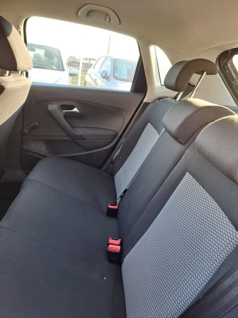 VOLKSWAGEN POLO 1.6 TDI 75 TRENDLINE 2010