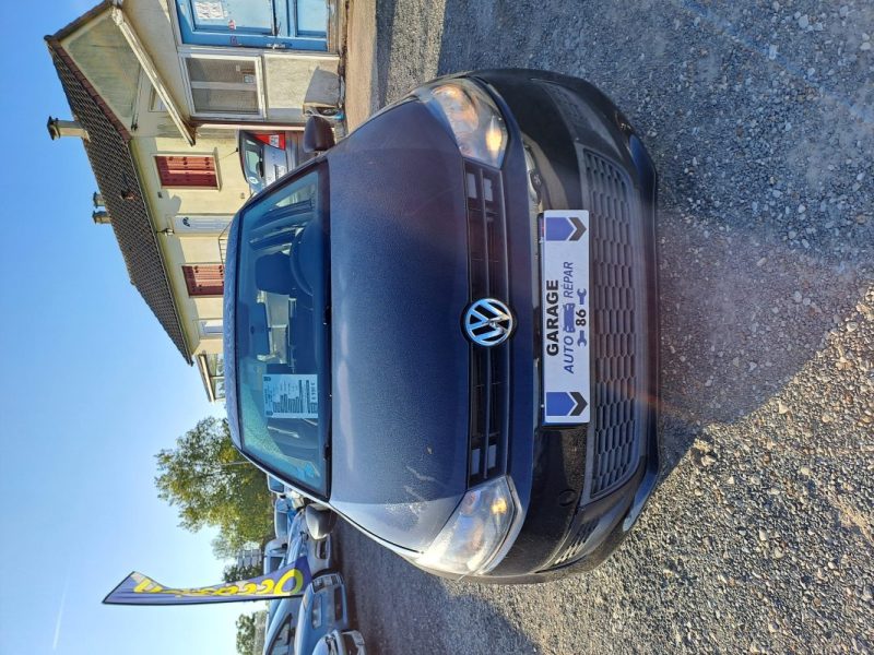 VOLKSWAGEN POLO 1.6 TDI 75 TRENDLINE 2010