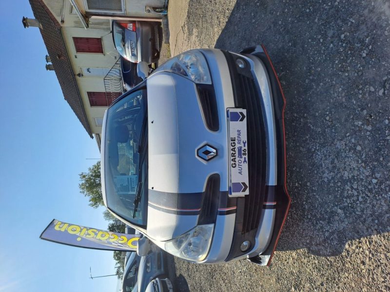 RENAULT CLIO DYNAMIQUE 1.6 16V BA PROACTIVE 2009