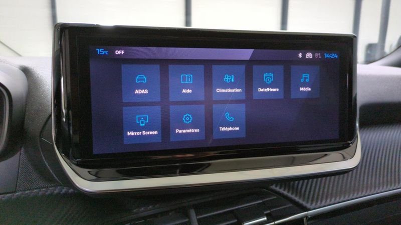 Peugeot 2008 Hybrid 145 e-dcs6 allure + angles morts + camera 360