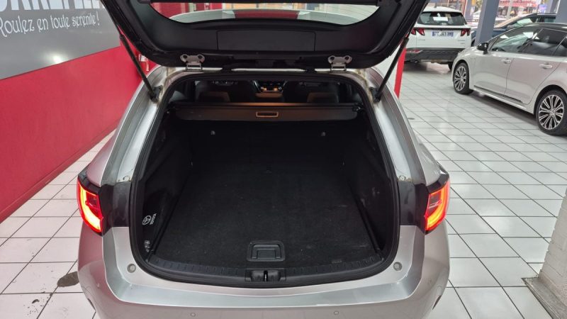 TOYOTA COROLLA TOURING SPORTS 122CV DYNAMIC BUSINESS/1 ERE MAIN/TVA RECUP 